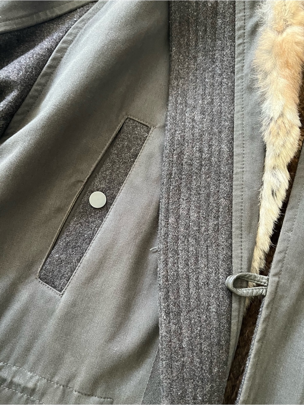 Yves Salomon HOMME Polyester Real Fur Lined Hooded Coat Sz 50 Khaki France - Picture 4 of 12